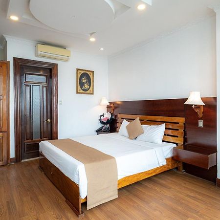 Adina Hotel Дананг Экстерьер фото